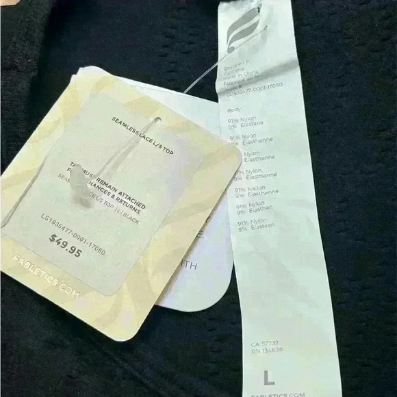 Fabletics Flora Seamless Long Sleeve Top Black Mesh Stretch Cropped Size L - Picture 5 of 6